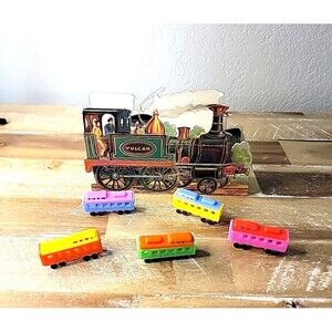 1991 Vulcan Train Toy Ornament Engine Sanders Box Christmas Train 5 Cars Inside